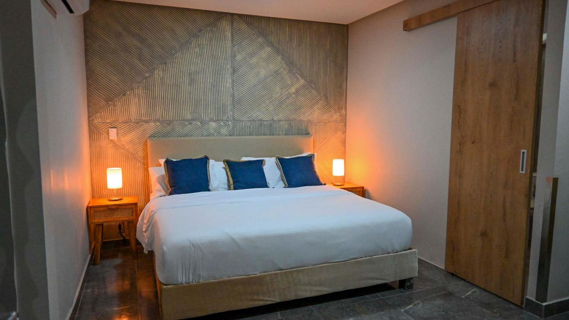 Bahía Azul Manga Hotel *